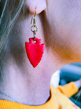Load image into Gallery viewer, KC Arrowhead Earrings